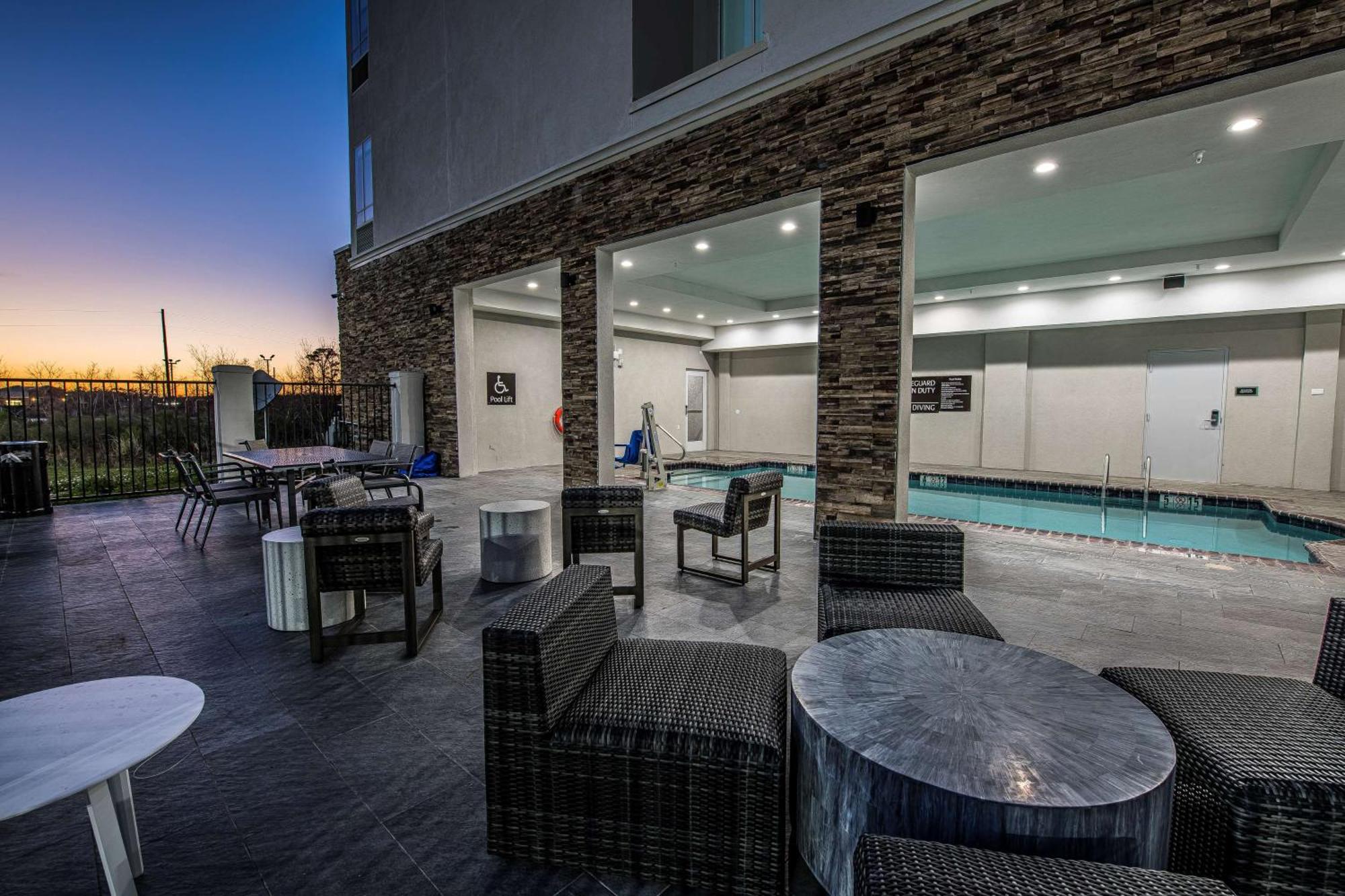 Doubletree Sulphur Lake Charles Exteriér fotografie